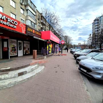 Святошинська вул., 28