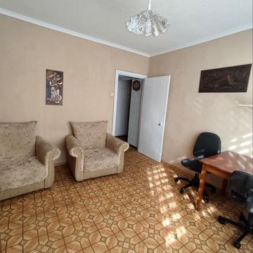 Панікахи вул., 18