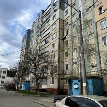 Путивльська вул., 40