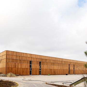 Київська вул., 16