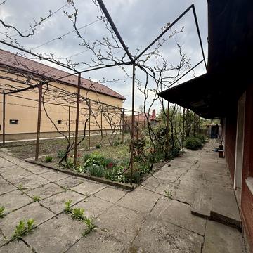 Героїв Гостомеля вул. (Олександра Грибоєдова), 36