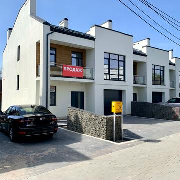 Скнилівська вул.