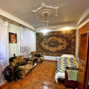 Нагірна вул., 34