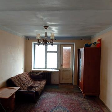 Небесної Сотні вул. (Руднєва), 21