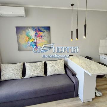 Соборності просп. (Воззєднання), 17 к2