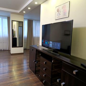 Драгоманова вул., 6/1