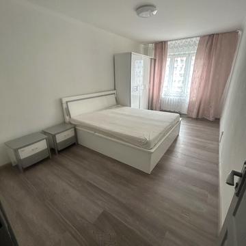 Урлівська вул., 14