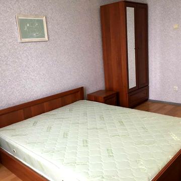 Європейського Союзу просп. (Правди), 31-А