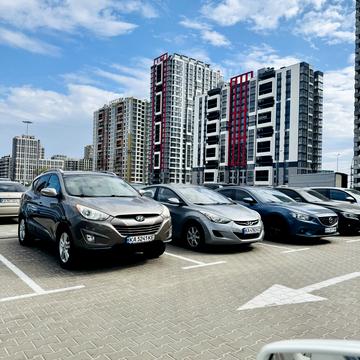 Олександра Олеся вул., 13