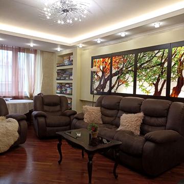 Раїси Окіпної вул., 8