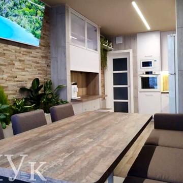 Руська вул., 213б