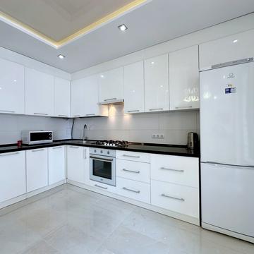 Княгині Ольги вул., 100г