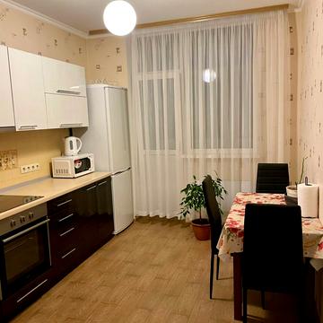 Миколи Бажана просп., 8-Б