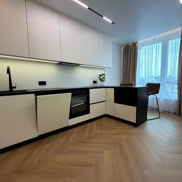 Бельведерська вул., (Будинок 2)