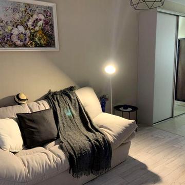 Нагірна вул., 16