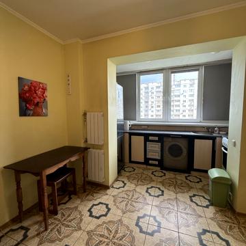 Вацлава Гавела бульв. (Івана Лепсе), 36-В