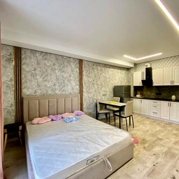 Героїв Крут вул., 14