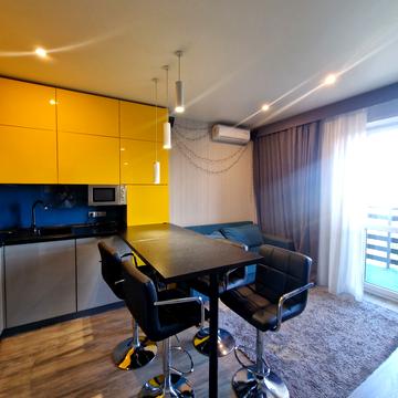 Нижньоключова вул., 14