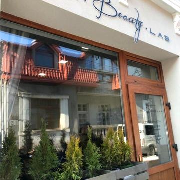 Михайла Лучкая вул., 14