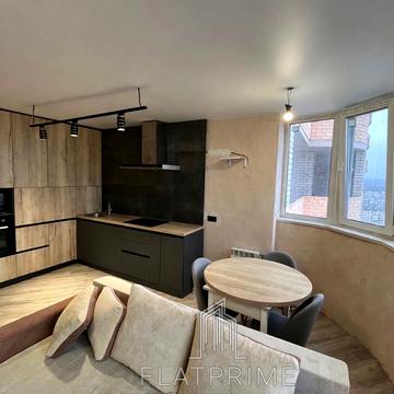 Петра Калнишевського вул. (Михайла Майорова), 7