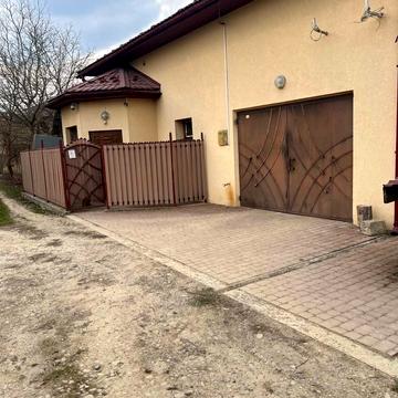 Провулок Барвистий, 3