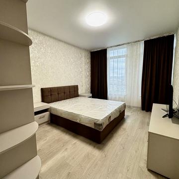 Гетьмана Івана Мазепи вул. (Топольна), 25-Д