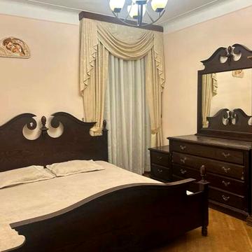 Теофіла Окуневського вул., 8