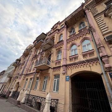 Симона Петлюри вул. (Комінтерну), 12