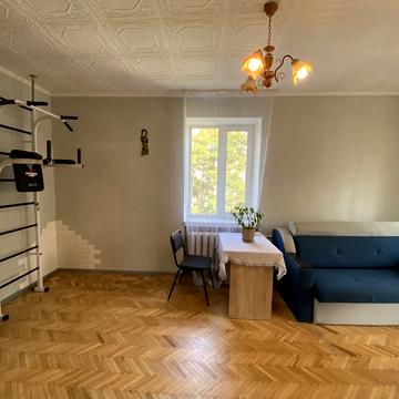 Вацлава Гавела бульв. (Івана Лепсе), 57/38