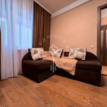 Оболонський просп., 14-Ж