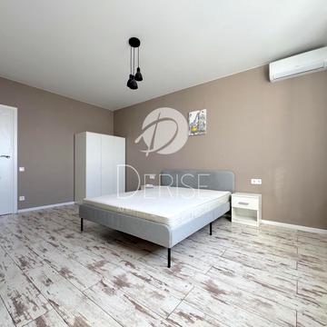 Юлії Здановської вул. (Ломоносова), 34-Б