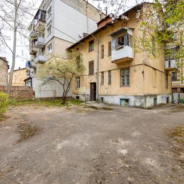 Григорія Квітки-Основяненка вул., 28
