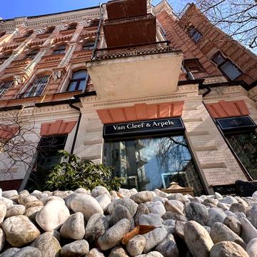 Ольгинська вул., 2/1