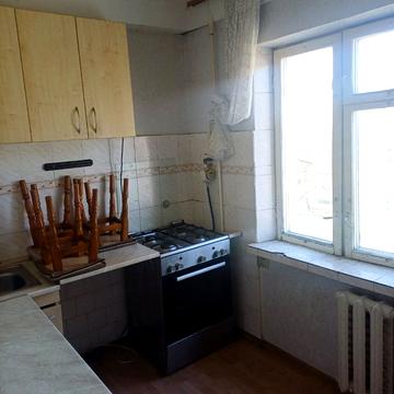 Леся Курбаса просп., 18-Г