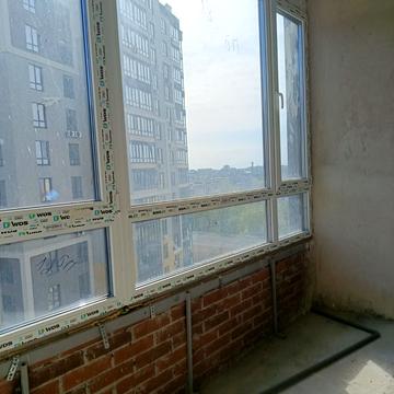 Домбровського вул., (Будинок 3)