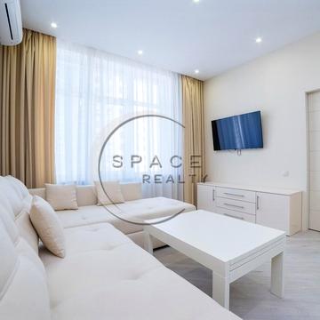 Андрія Верхогляда вул. (Михайла Драгомирова), 16