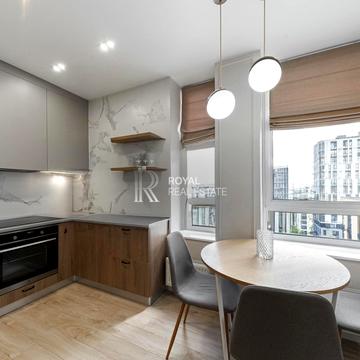 Салютна вул., 2к3