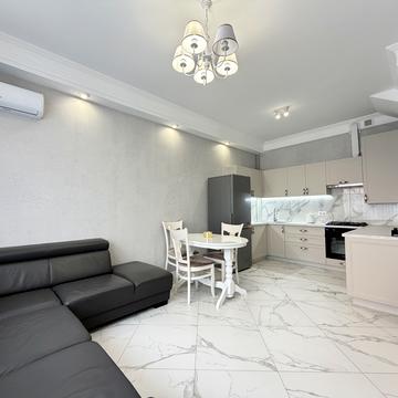 Приозерна вул., 21