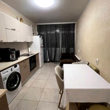 Університетська вул., 3/11