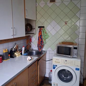 Ушинського вул., 22