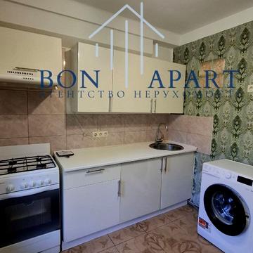 Предславинська вул., 21/23