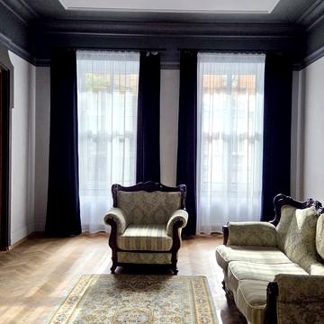 Івана Огієнка вул. (), 20