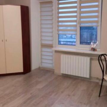 Авіаконструктора Антонова вул., 4а