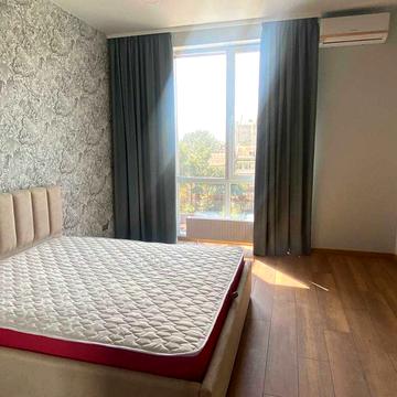 Бульварно-Кудрявська вул. (Воровського), 17-Б