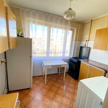 Романа Шухевича просп. (Генерала Ватутіна), 24-В