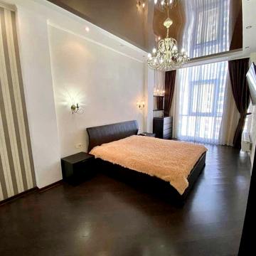 Перлинна вул., 3