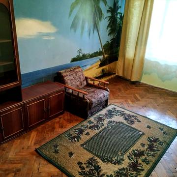 Промислова вул., 16