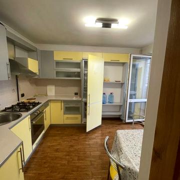 Івана Раковського вул., 13