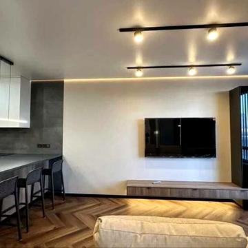 Причальна вул., 10