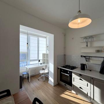 Павла Лі пров. (Московський), 2-А